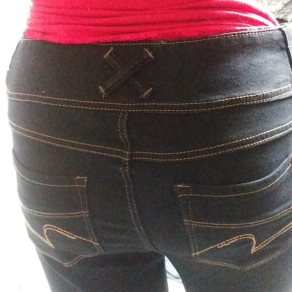 Never worn.jean jegging. - Picture 4 of 5